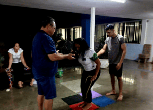 Leia mais sobre o artigo Futuros Fisioterapeutas Fazem Aula Sobre Cinestesia